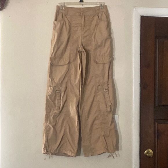 No Boundaries Tan Cargo Pants Size XXS (00) - Picture 2 of 13